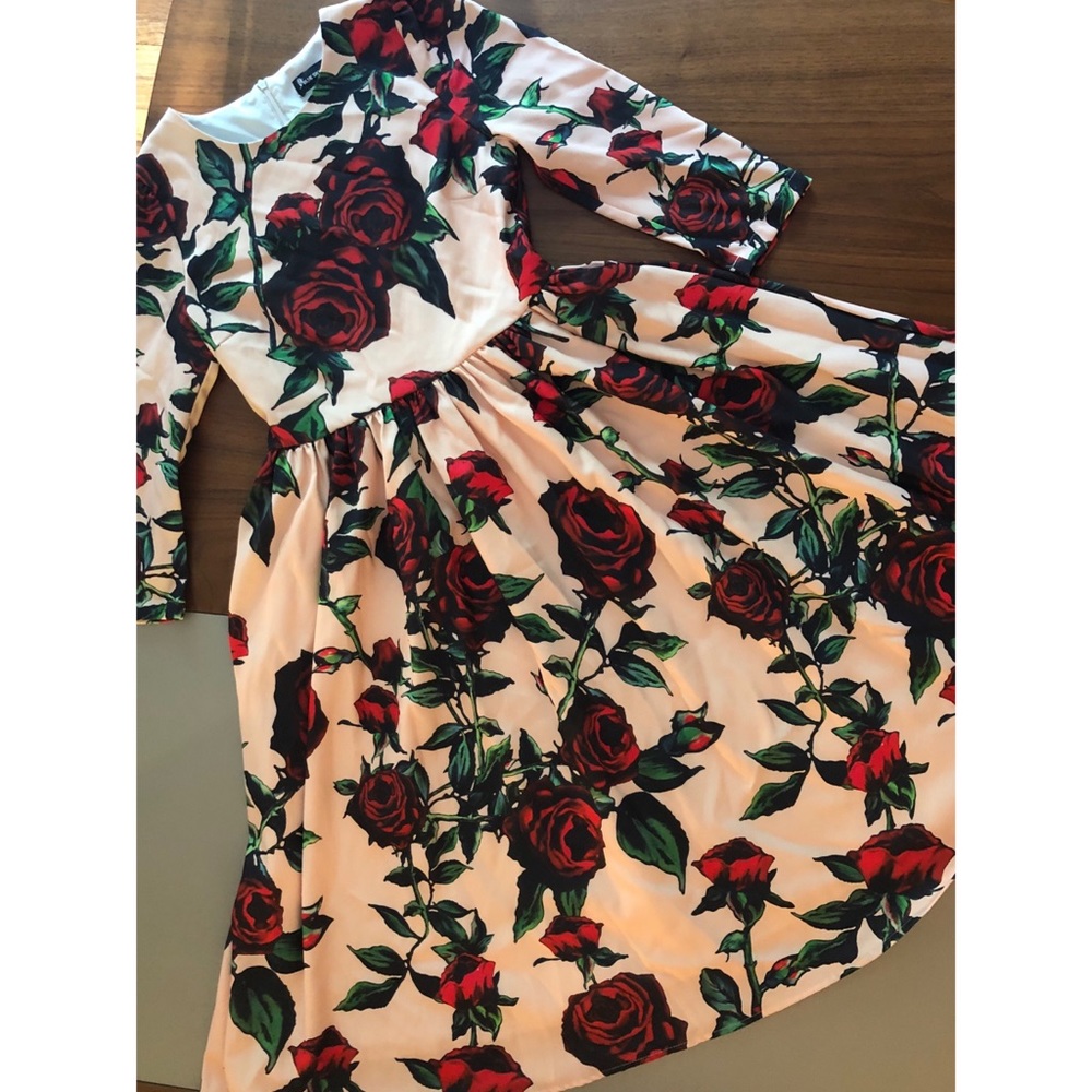 Rose 3/4 sleeve midi floral dress